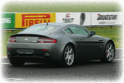Stage Aston Martin 5trs + bapt ff 2tr<br>vend�e ASPL_Dr1
